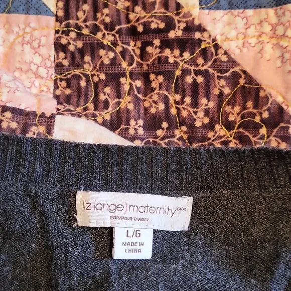EUC Liz Lange Dark Gray Size Large Maternity Top - Picture 3 of 6
